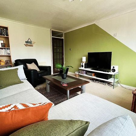 Spacious 2 Bedroom Apartment In Cricklewood London Kültér fotó