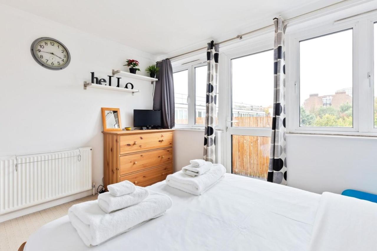 Spacious 2 Bedroom Apartment In Cricklewood London Kültér fotó