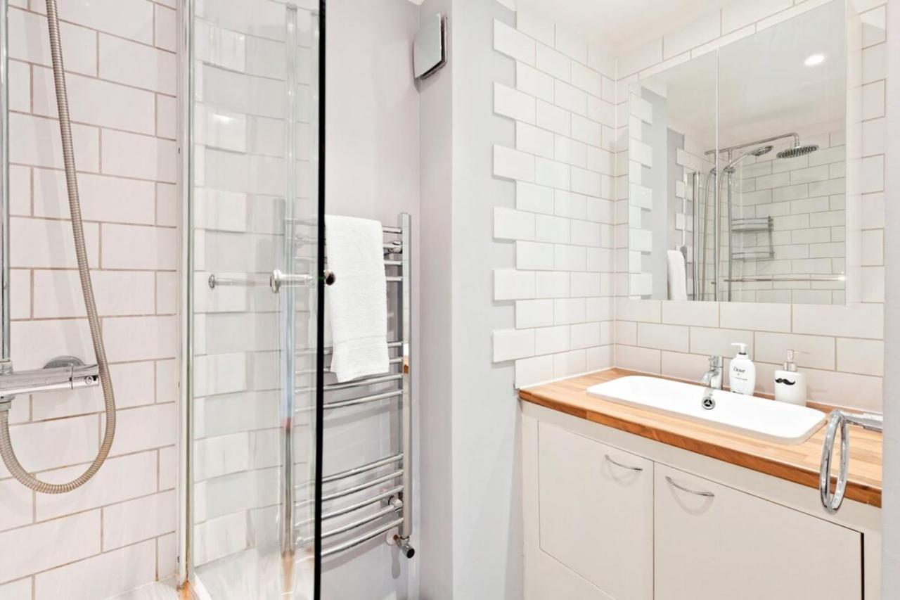 Spacious 2 Bedroom Apartment In Cricklewood London Kültér fotó
